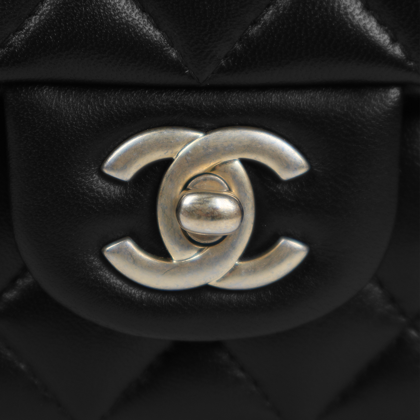 ミニマトラッセ トップハンドル ブラック ゴールド金具