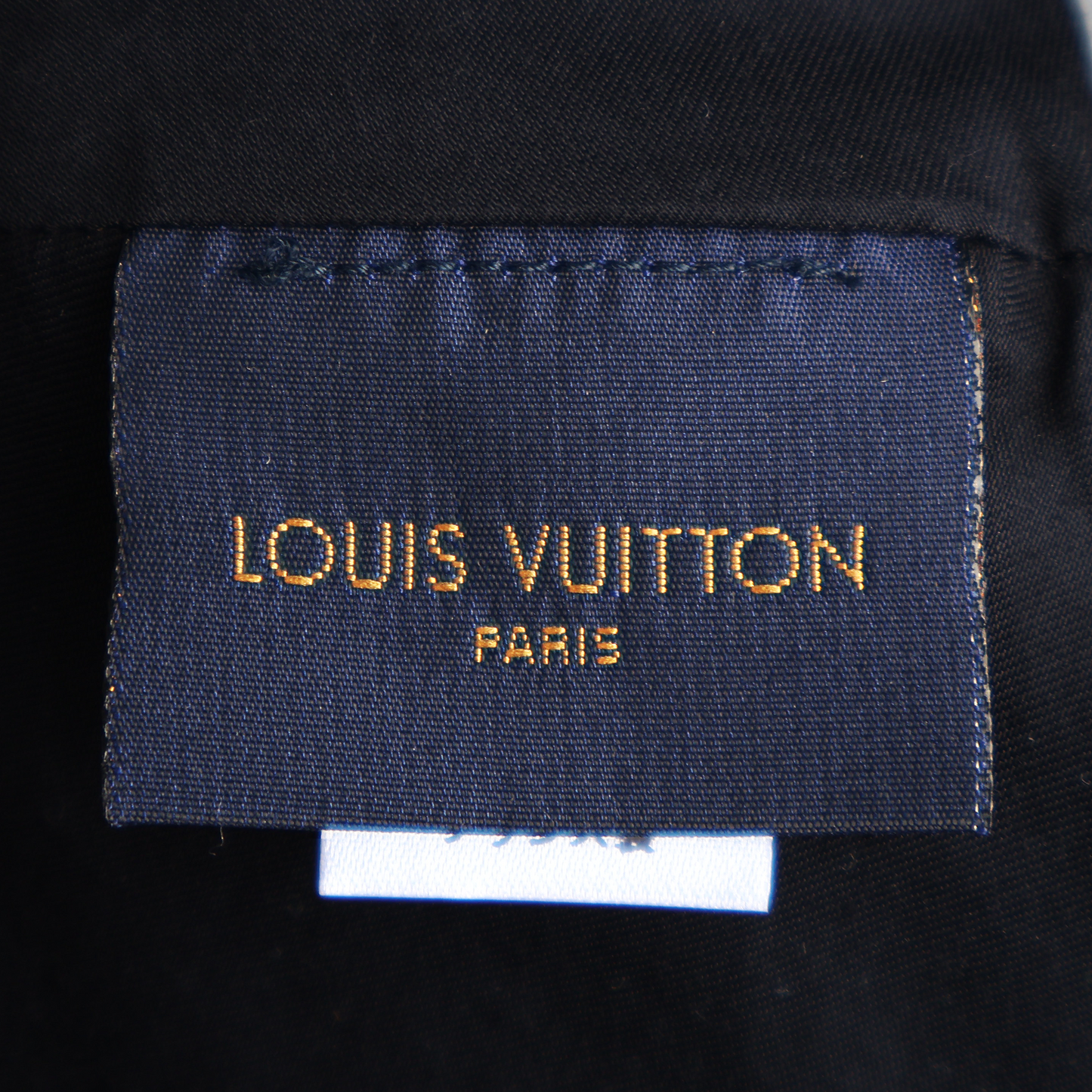 LV キャップ モノグラム エッセンシャル ブラック