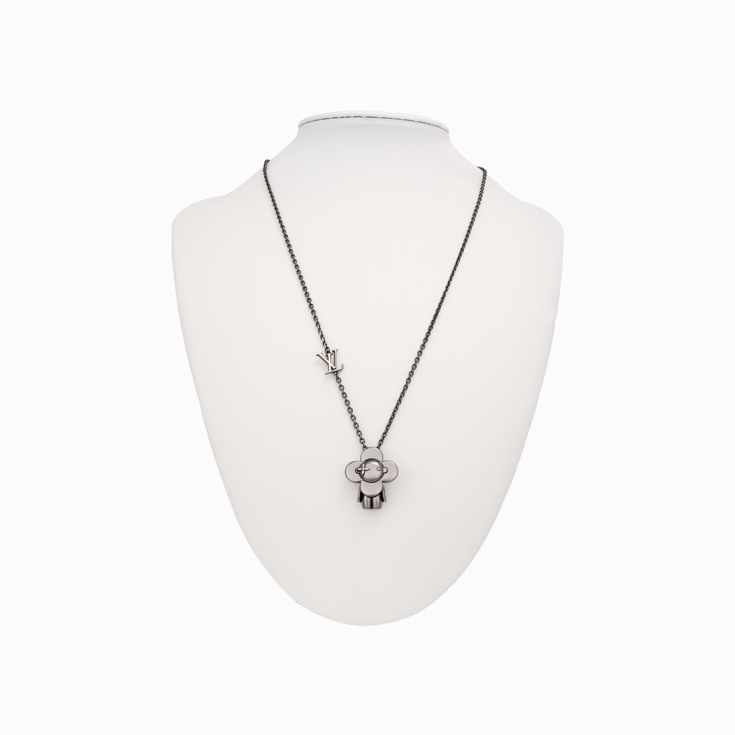 ペンダント・ヴィヴィエンヌ シルバー金具